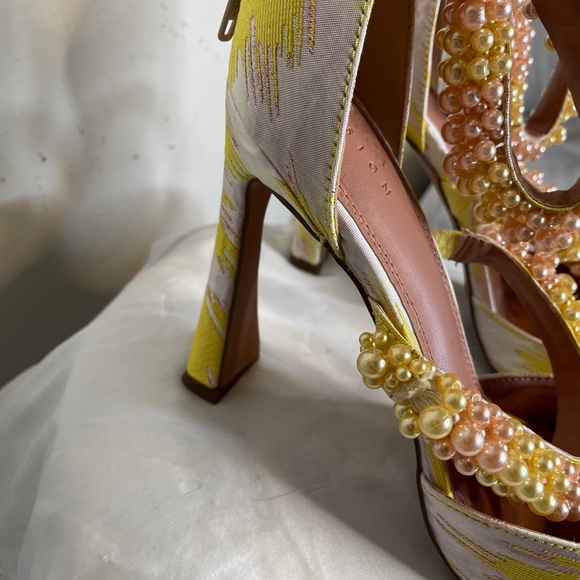 ASOS Design Paphos Pearl Detail High Heeled Shoes in Jacquard - Picture 4 of 6